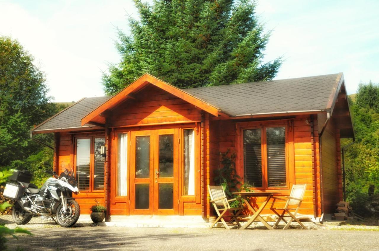 Hill Cottage Cabins Fort Augustus Exterior photo
