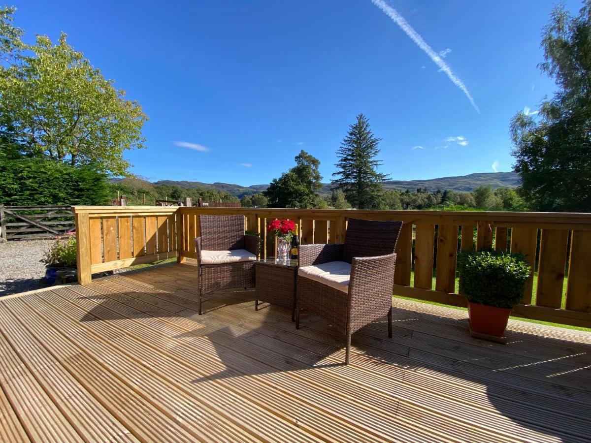 Hill Cottage Cabins Fort Augustus Exterior photo